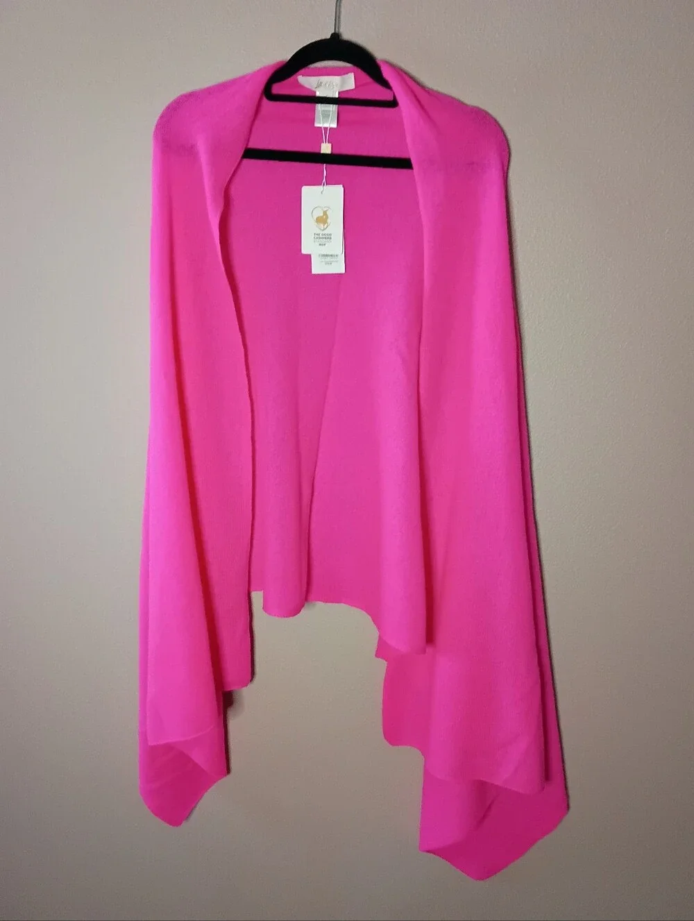 Lilly Pulitzer Lanelle 100% Cashmere Wrap in Passion Fruit Pink One Size NWT